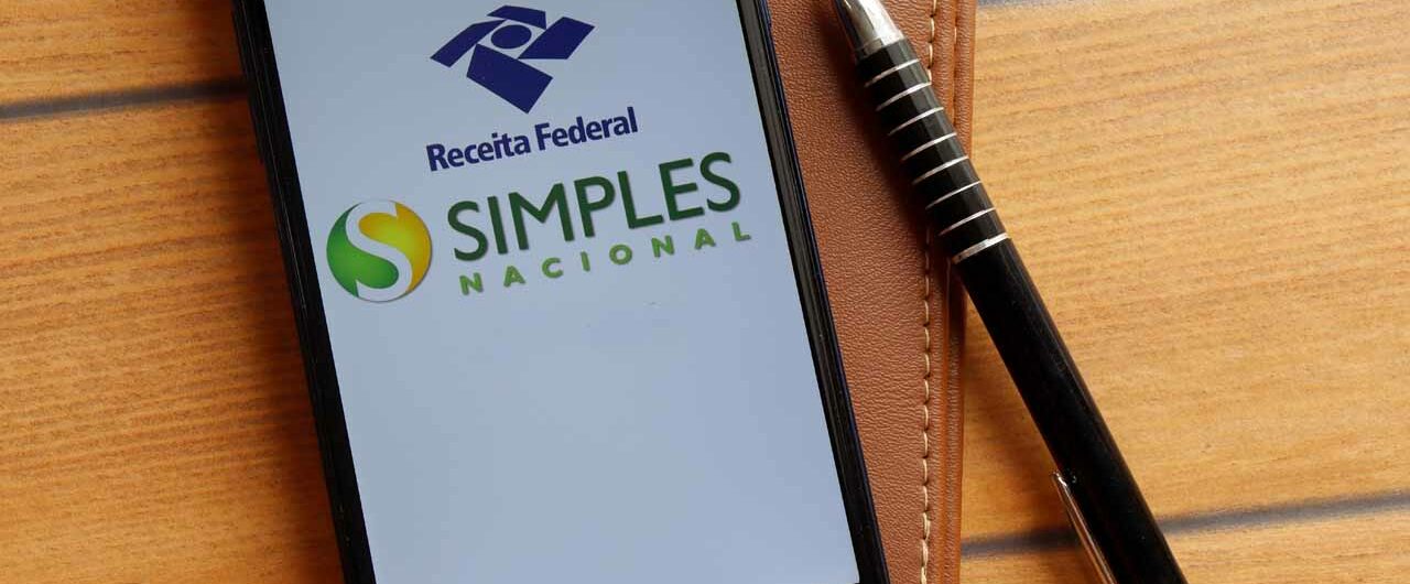 advogado tributarista rocky neto